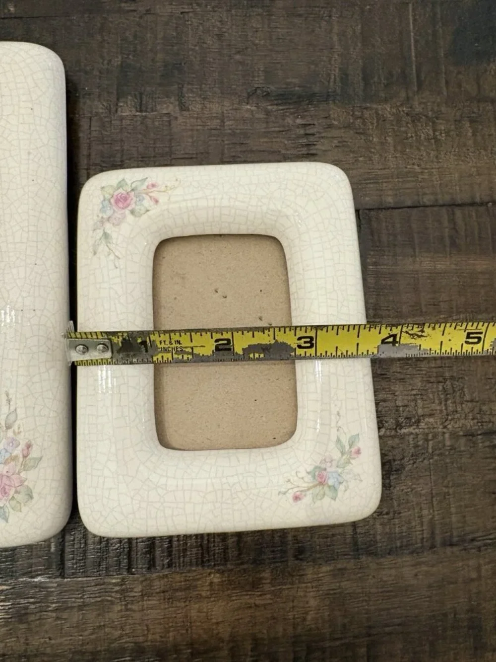 Unbranded two frames